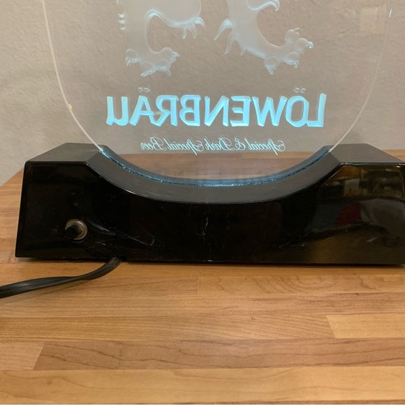 Lowenbrau Special Dark Special Beer Light Up Lucite Acrylic Clear Sign 12” - Picture 4 of 9